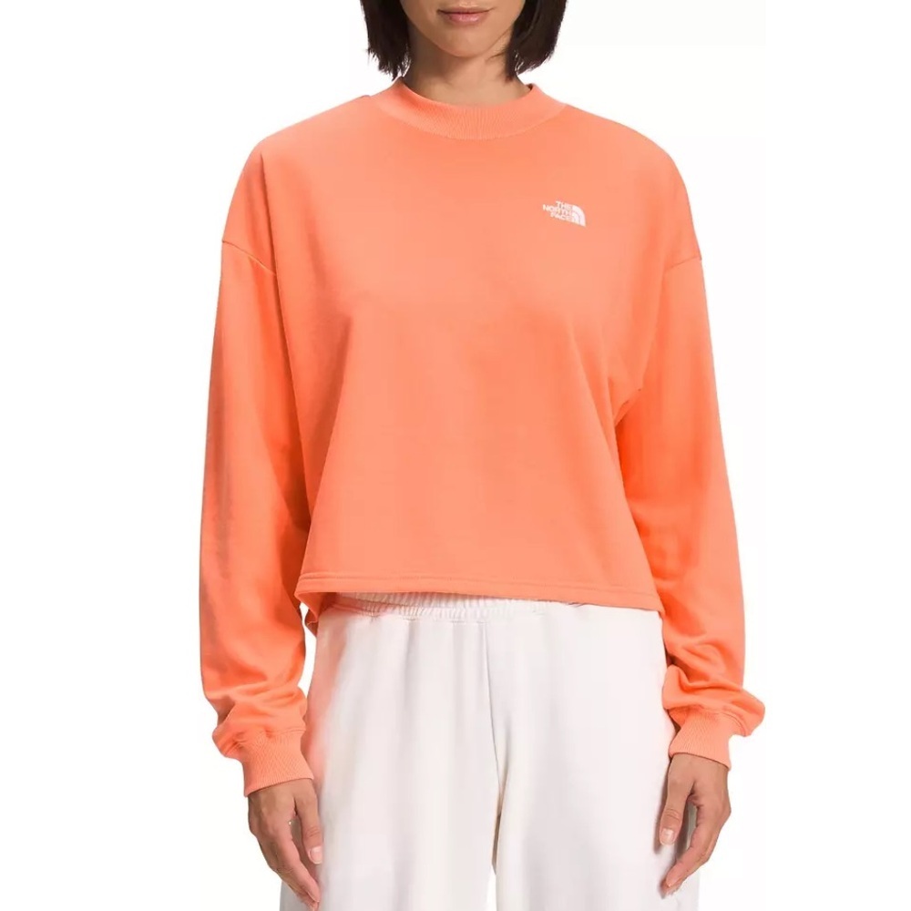 The North Face Simple Logo Crew Sweatshirt in Dusty Coral Size M
